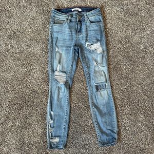 Light wash distressed jeans